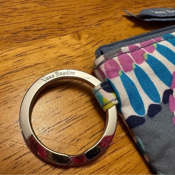 Vera Bradley Zip ID Case Multicolor Tie Dye Floral EUC - Picture 5 of 5